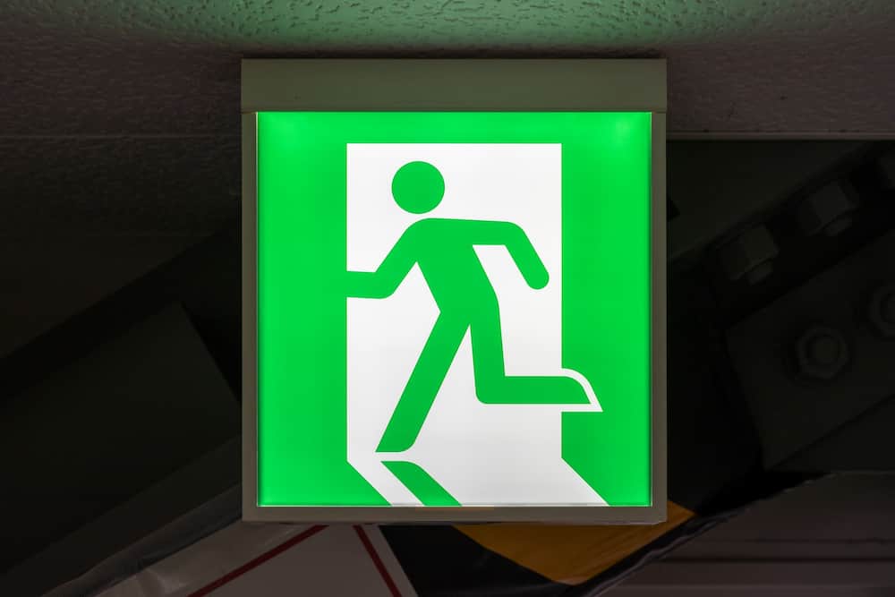 非常口プレート